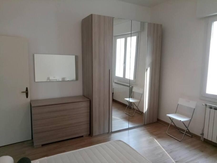 Sunrise20Mt Tram Ingresso Indipendente Apartment Mestre Bagian luar foto